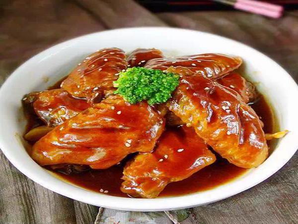 做家常菜時(shí)，“耗油”這3種菜不能亂發(fā)，不提鮮反而味道怪異